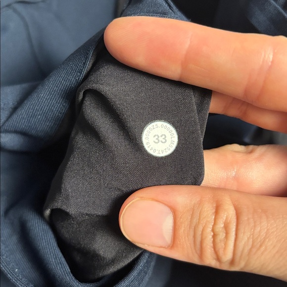 Lululemon Commission Pant Slim *Warpstreme 33.5” True Navy - Picture 3 of 5